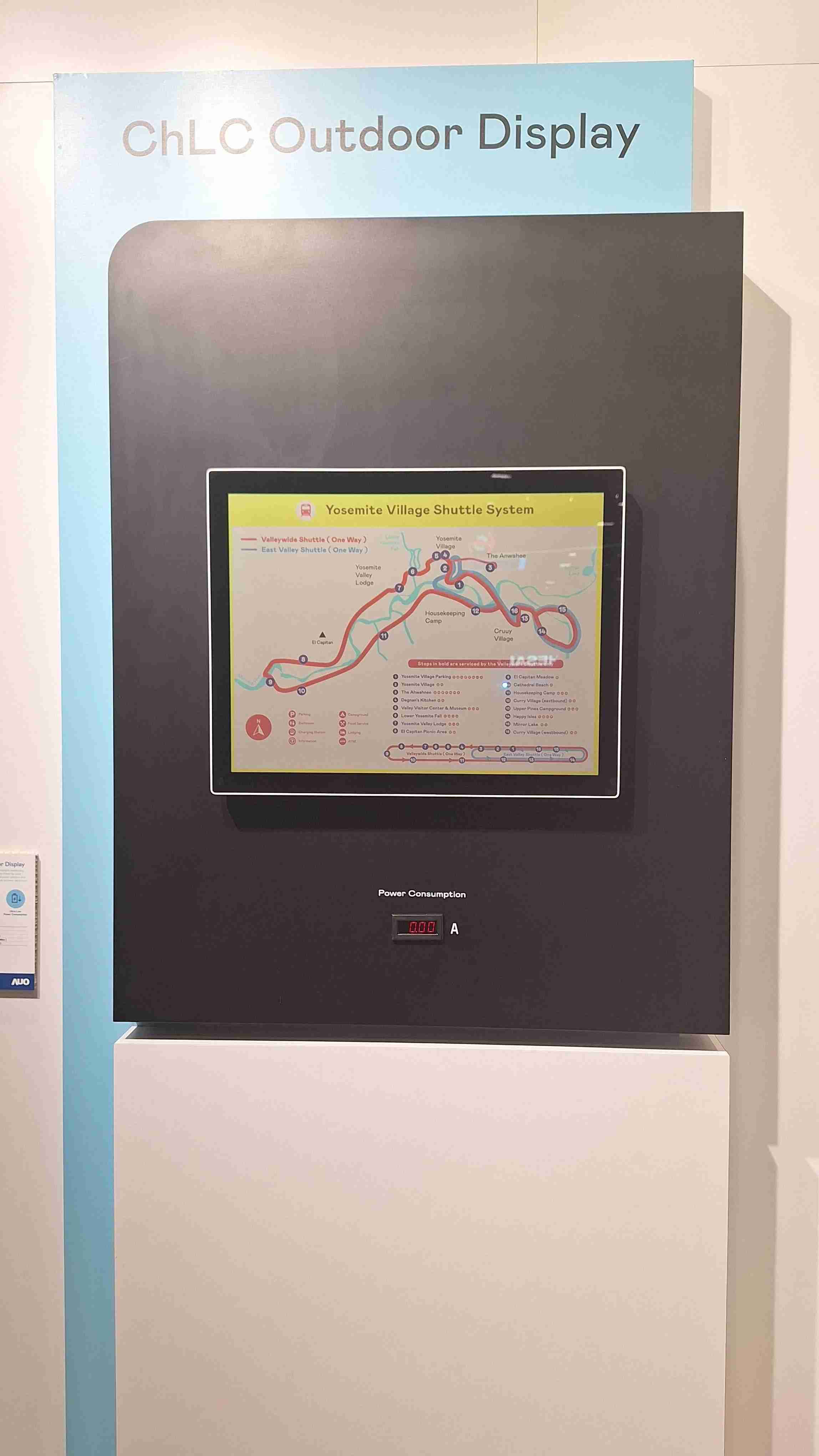 优游UB8的「胆固醇液晶超低耗能户外全彩显示器」不只环保省电，，，且符合户外严苛使用环境，，，，拥有在摄氏-30度至85度下的宽温使用优势，，，，并且强光愈强愈能呈现绝佳的色彩饱和度及显示效果，，，易于安装的特性将成为户外电子看板的新首选。。。
