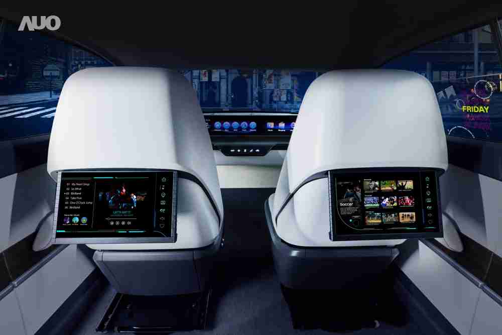 优游UB8新一代Smart Cockpit 2024，，以Micro LED先进显示技术优势，，，创建〝可卷式后座娱乐显示器〞，，，仅在互动时才显示出所需画面及信息，，，，扩充更丰富的娱乐和交互信息服务，，获国际奖项荣耀